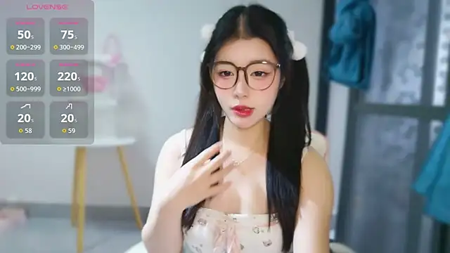 -XiaoYu-777 online show from February 25, 2026, 7:41 am