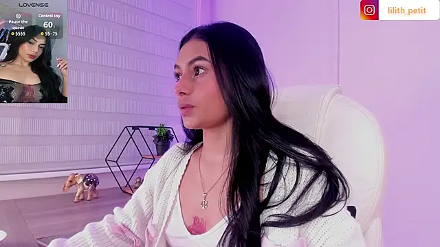 lilith petit  online show from April 3, 2026, 12:00 pm