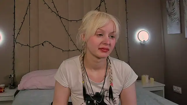 AdeleSilvy online show from February 26, 2026, 2:00 am