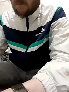 80julien online show from April 2, 2026, 6:25 pm