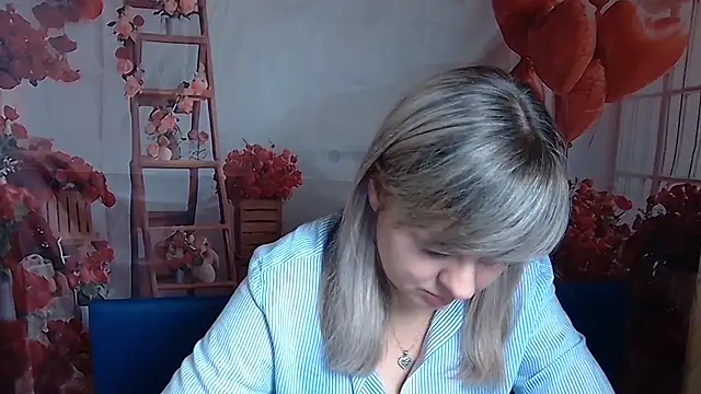 VeronicaSvitt online show from February 25, 2026, 1:22 pm