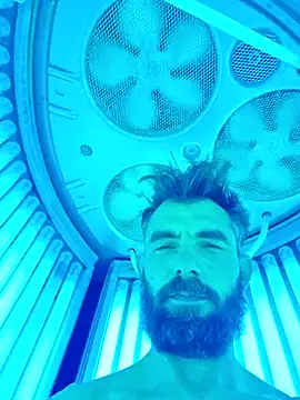 naughtynaturest36 online show from February 13, 2026, 3:34 pm