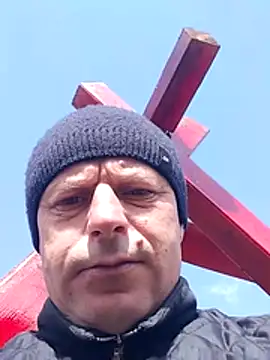 Ivan9iutt online show from April 26, 2026, 8:11 am