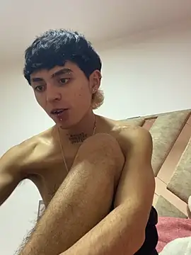 Maiky Cooper01 online show from April 14, 2026, 4:06 am