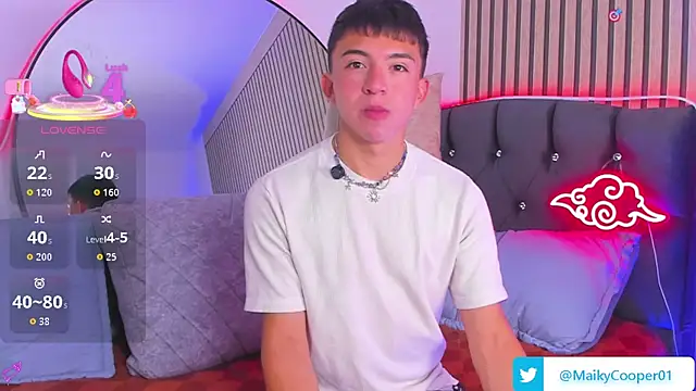 Maiky Cooper01 online show from June 3, 2026, 4:13 am