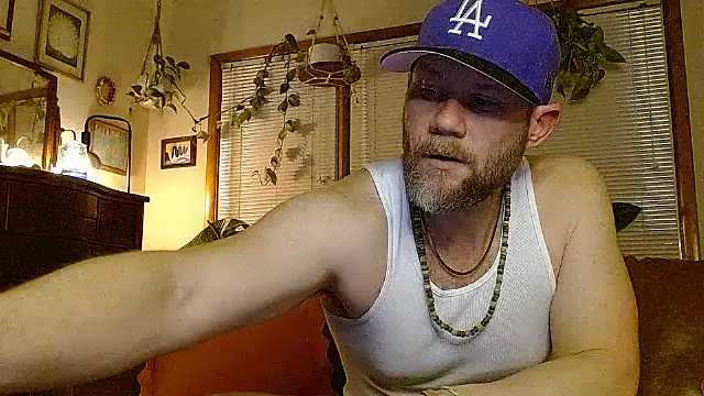 Snapshot of marcus_graves_13 chatting on February 25, 2026, 1:50 am marcus graves 13 online show from February 25, 2026, 1:50 am