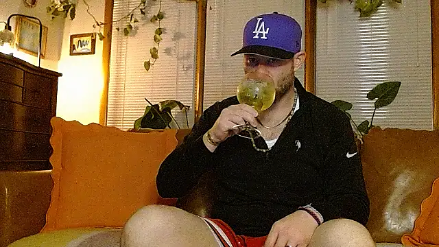 Snapshot of marcus_graves_13 chatting on February 9, 2026, 2:20 am marcus graves 13 online show from February 9, 2026, 2:20 am