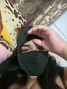 casalsagaz00 online show from January 12, 2026, 2:18 am