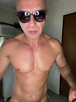 Snapshot of dogfrota chatting on February 9, 2026, 6:22 am dogfrota online show from February 9, 2026, 6:22 am