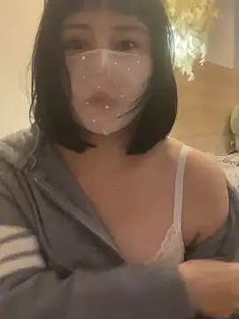 Snapshot of Mia-zhan chatting on January 18, 2026, 9:46 am Mia-zhan online show from January 18, 2026, 9:46 am