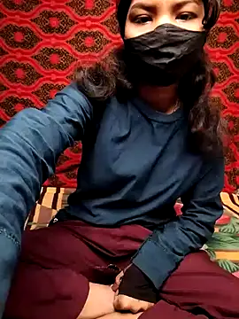 Snapshot of Riya_Atom_Bomb chatting on January 11, 2026, 10:44 am Riya Atom Bomb online show from January 11, 2026, 10:44 am