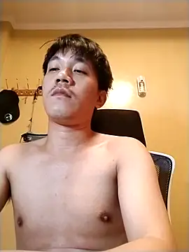 asian guy67 online show from April 26, 2026, 6:49 pm