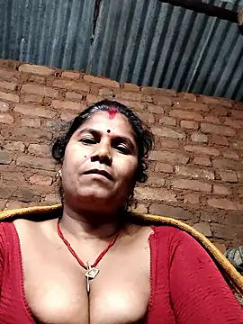 Hot di97 online show from March 29, 2026, 12:45 am