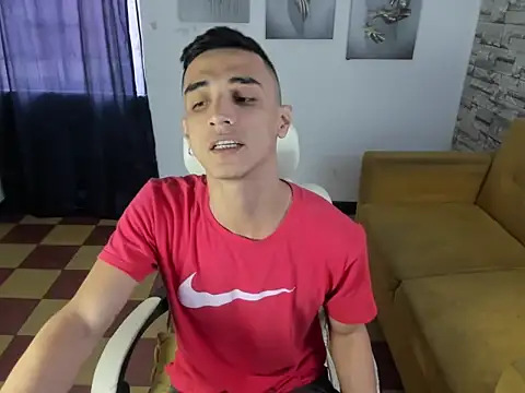 Snapshot of felipe_colinss chatting on February 23, 2026, 12:17 pm felipe colinss online show from February 23, 2026, 12:17 pm