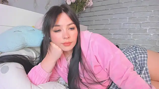 Nataly forsy online show from February 18, 2026, 2:13 pm