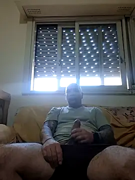 Snapshot of epela15 chatting on January 14, 2026, 10:41 am epela15 online show from January 14, 2026, 10:41 am