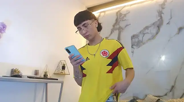 XanderGrey8 online show from March 19, 2026, 7:25 pm