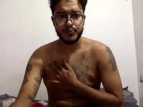 Snapshot of Tito_12_ chatting on February 4, 2026, 10:21 am Tito 12 online show from February 4, 2026, 10:21 am