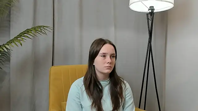 GenevieNyreen online show from January 14, 2026, 10:08 am