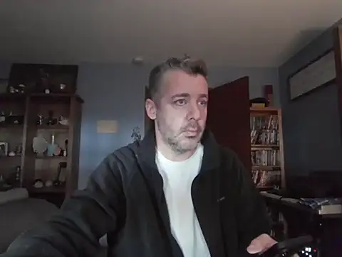 chrisw8140 online show from February 7, 2026, 6:49 pm