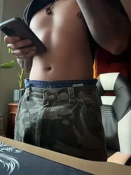 JoeyBlazy online show from April 24, 2026, 2:57 am