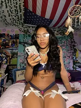 Snapshot of lifeoftt_19xx chatting on March 31, 2026, 5:48 pm lifeoftt 19xx online show from March 31, 2026, 5:48 pm