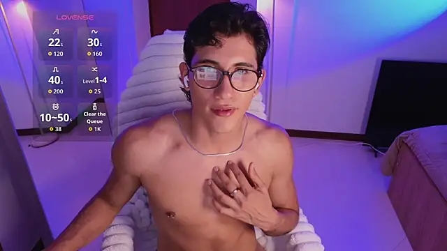 Snapshot of emilio_rivs chatting on February 6, 2026, 4:30 am emilio rivs online show from February 6, 2026, 4:30 am