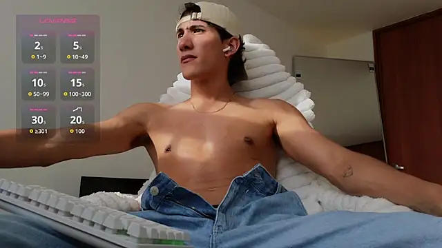 Snapshot of emilio_rivs chatting on March 1, 2026, 9:37 pm emilio rivs online show from March 1, 2026, 9:37 pm