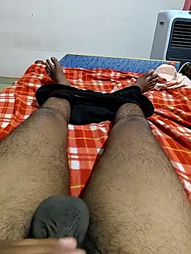 modelSpidy online show from June 29, 2026, 5:47 am
