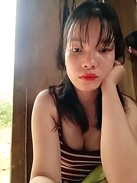 -Likin- online show from April 13, 2026, 11:53 pm