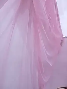 Phoebe-e online show from April 9, 2026, 8:53 am