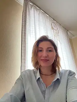 Snapshot of _Crystal_2 chatting on February 7, 2026, 1:30 pm Crystal 2 online show from February 7, 2026, 1:30 pm