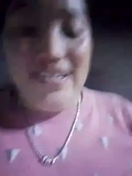 Snapshot of LingLing002 chatting on January 15, 2026, 5:11 am LingLing002 online show from January 15, 2026, 5:11 am