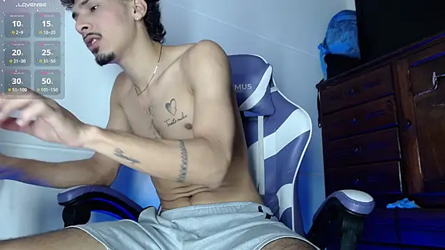 Snapshot of Yankees_xxx chatting on February 18, 2026, 1:40 pm Yankees xxx online show from February 18, 2026, 1:40 pm