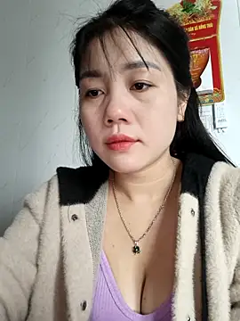 Ngocmai lazdy online show from February 12, 2026, 2:11 am