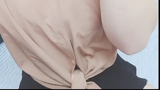 Snapshot of Mai_maik chatting on February 7, 2026, 4:20 am Mai maik online show from February 7, 2026, 4:20 am