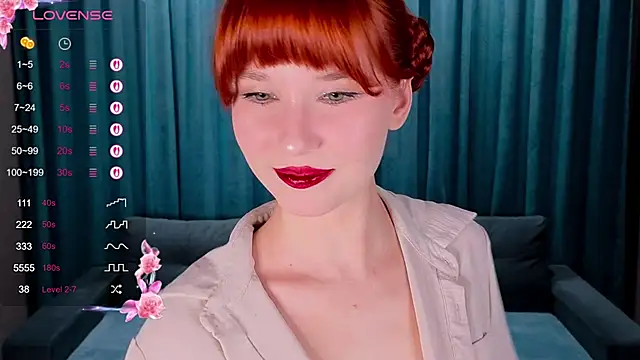 CatherineCummi online show from April 3, 2026, 8:43 am