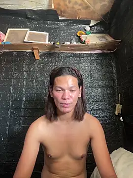 Snapshot of HugeAgatha chatting on February 15, 2026, 5:30 am HugeAgatha online show from February 15, 2026, 5:30 am