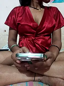 Snapshot of Dropati35 chatting on June 29, 2026, 6:18 pm Dropati35 online show from June 29, 2026, 6:18 pm