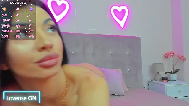 kaylakitty  online show from January 14, 2026, 7:01 am