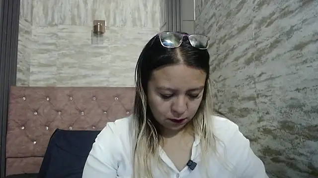 Snapshot of sami_1_8 chatting on February 15, 2026, 5:41 am sami 1 8 online show from February 15, 2026, 5:41 am