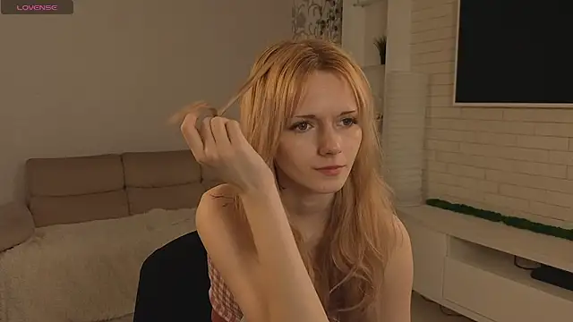 JuanaSumma online show from March 23, 2026, 6:13 am