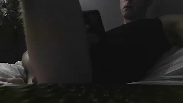 Snapshot of hotnready42069 chatting on January 14, 2026, 3:54 am hotnready42069 online show from January 14, 2026, 3:54 am