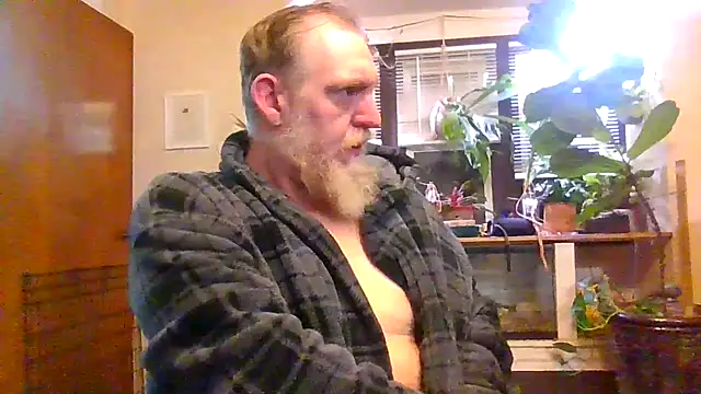 Snapshot of Moeblick chatting on February 5, 2026, 12:23 pm Moeblick online show from February 5, 2026, 12:23 pm