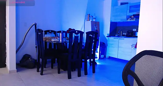 Pretty  Milf online show from February 19, 2026, 1:19 pm