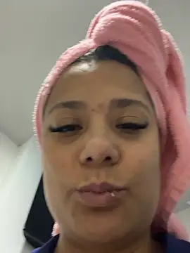 Pretty  Milf online show from March 28, 2026, 11:50 pm