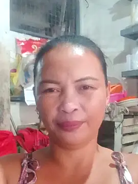 Snapshot of hot_momma88 chatting on January 15, 2026, 6:50 am hot momma88 online show from January 15, 2026, 6:50 am