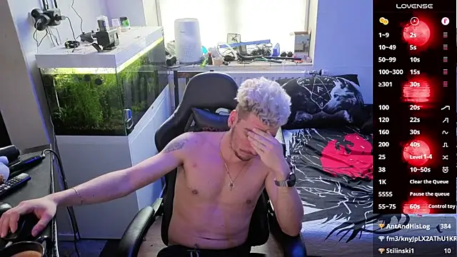 Rayzel White online show from February 24, 2026, 2:07 pm