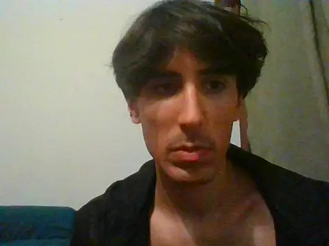 Snapshot of fisialidad chatting on January 13, 2026, 3:10 am fisialidad online show from January 13, 2026, 3:10 am