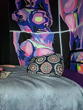 tastemecaroline online show from March 11, 2026, 3:55 am